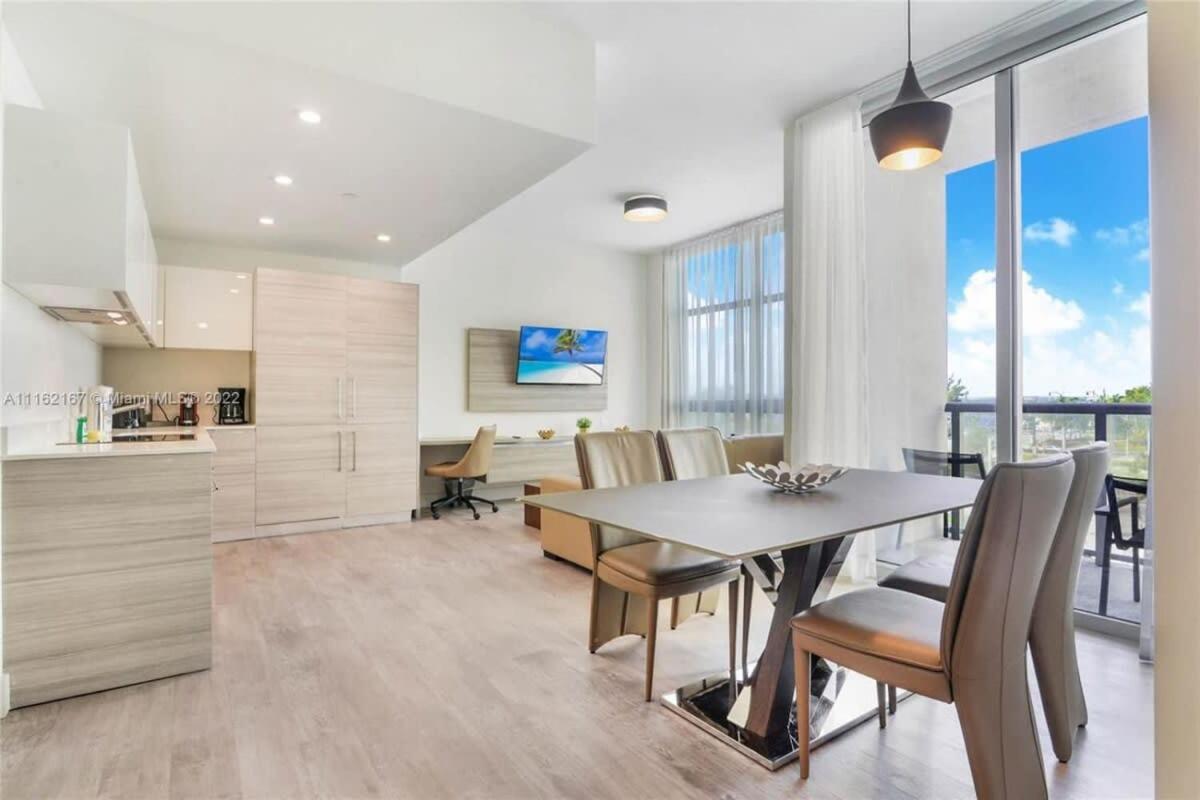 Near Beach - Rooftop Pool - Hot Tub - Broad-Walk Hollywood Exterior photo